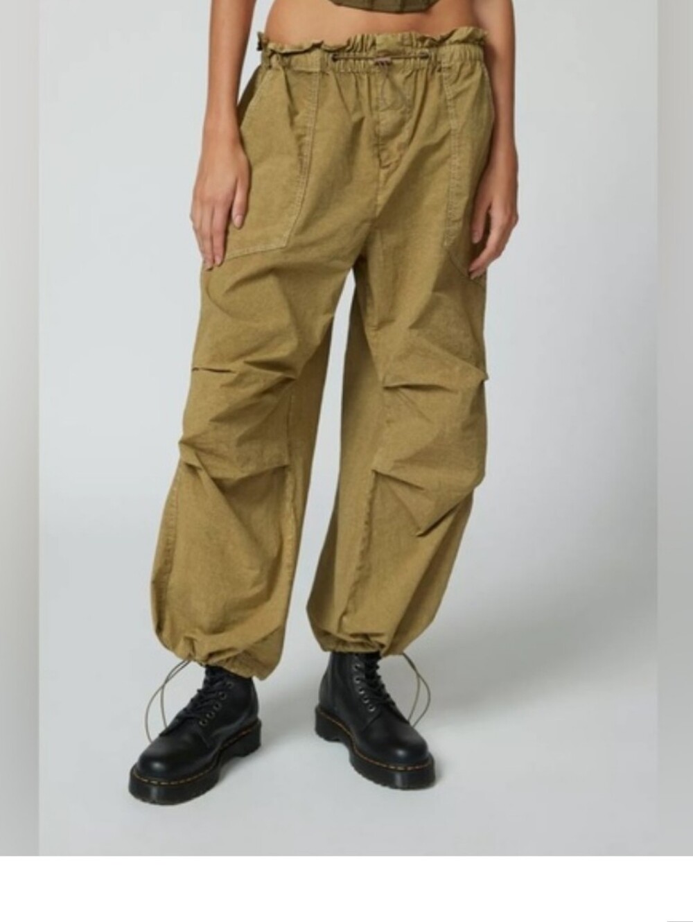 Urban Outfitters Sloan Nylon Baggy Balloon Pants in Olive Green Size SP Womens